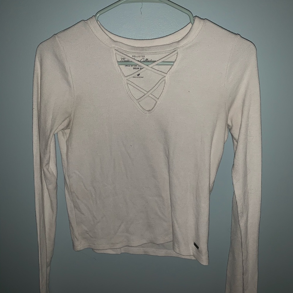 Criss cross white long sleeve